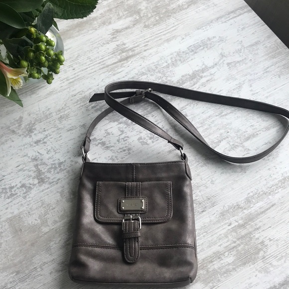 👛Nine West cross body purse 👛 - Picture 1 of 12